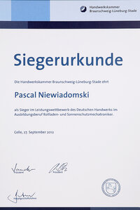 Siegerurkunde Pascal Niewiadomski 2012, Sieger im regionalen Leistungswettbewerb des deutschen Handwerks.